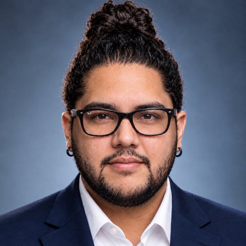 Fidel M.H., autor de El Libro de las Opciones